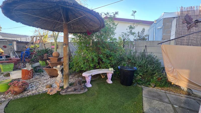 4 Bedroom Property for Sale in Townsend Estate Western Cape
